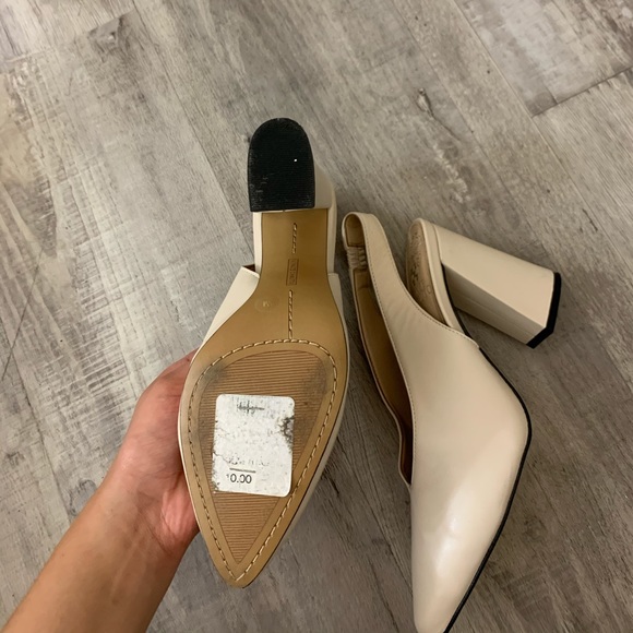 Vince Camuto Tashinta Slingback Pumps - Picture 6 of 6